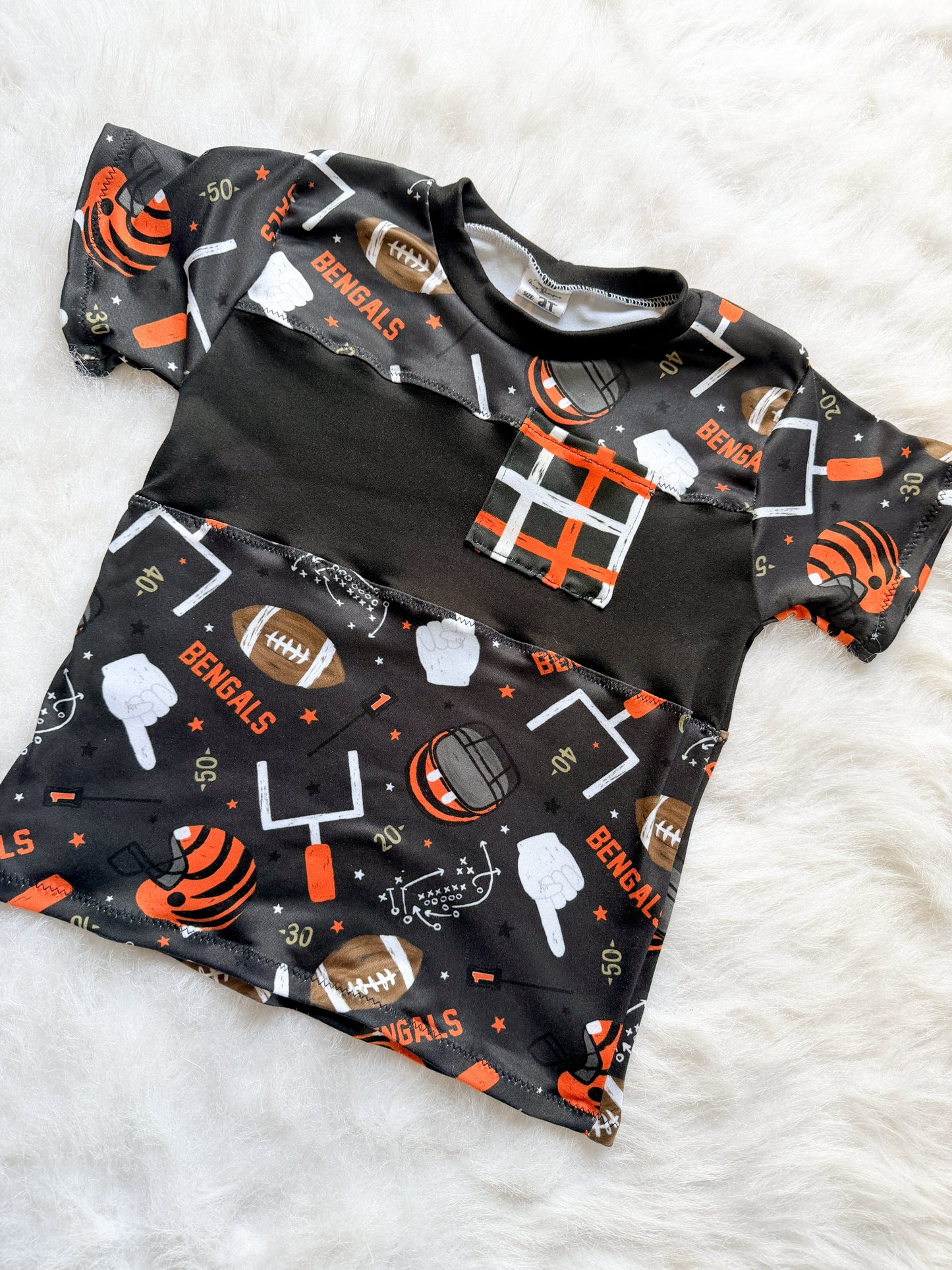 Upton Tee 2T