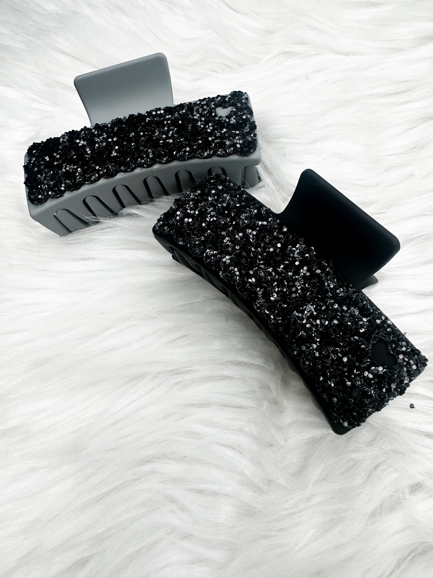 Black Glitter Claw Clip