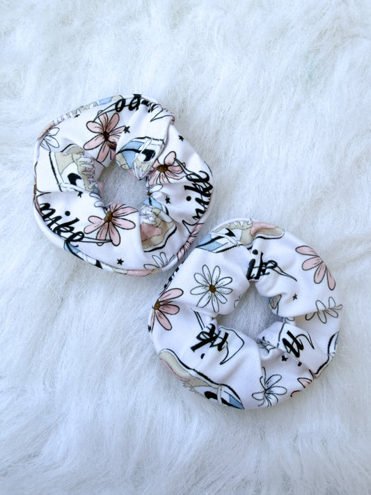 Mini scrunchies