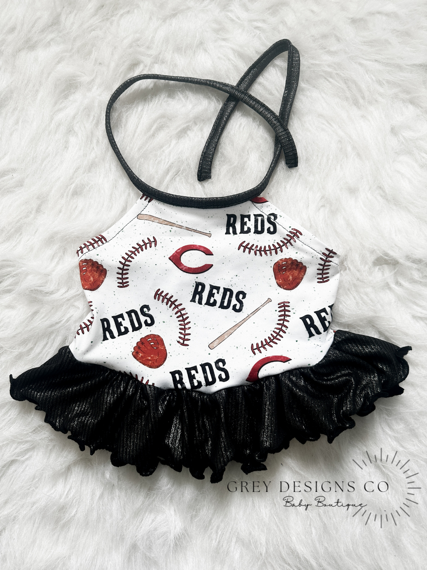 Reds Olive halter 4T