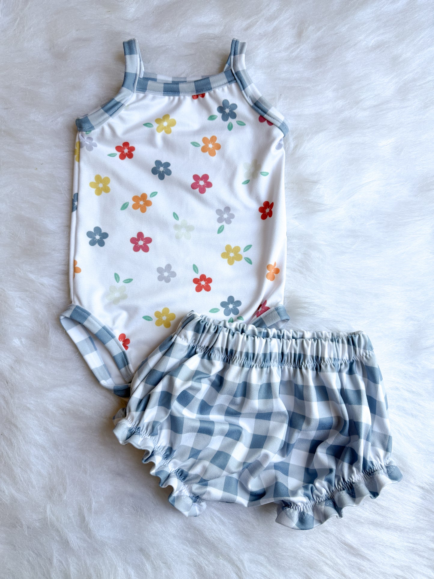 Cami bodysuit + ruffle shortie 6-9