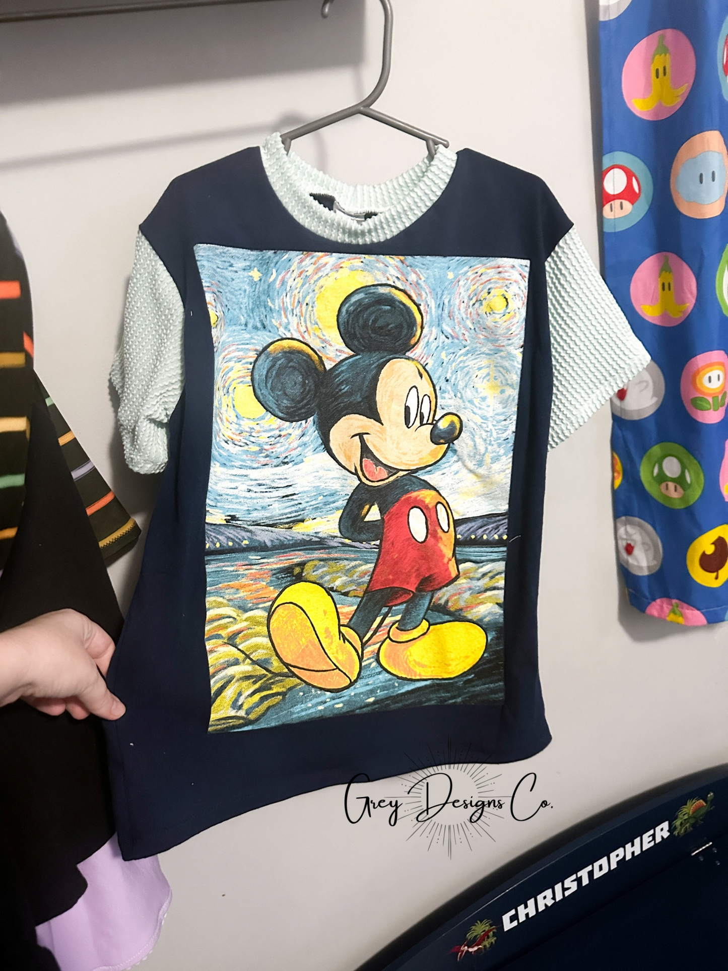 Painted Mickey upcycle 3T