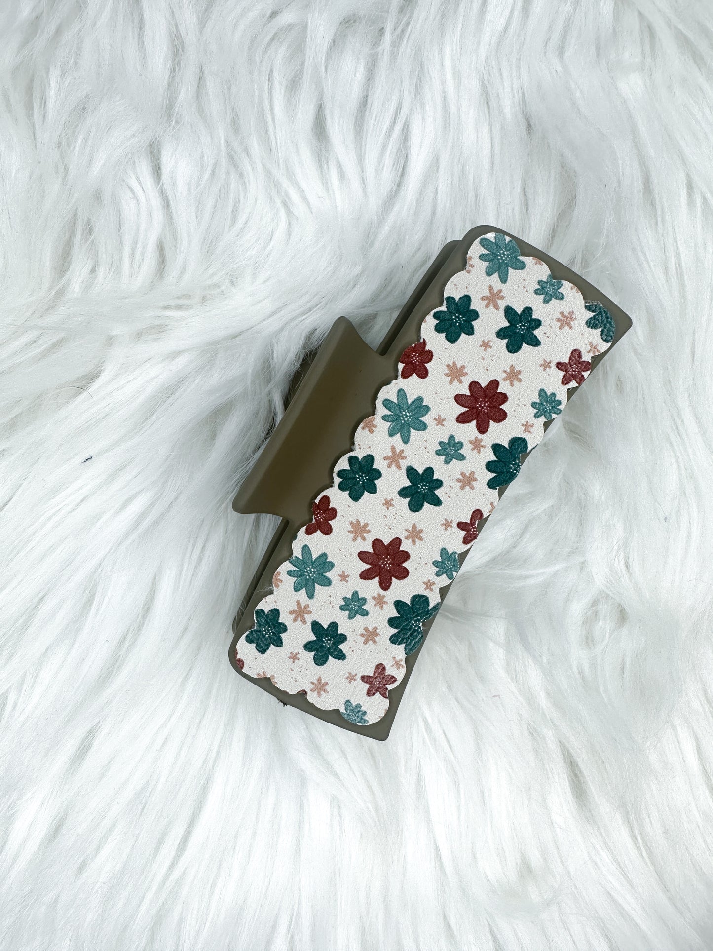 Exclusive Floral Claw Clip