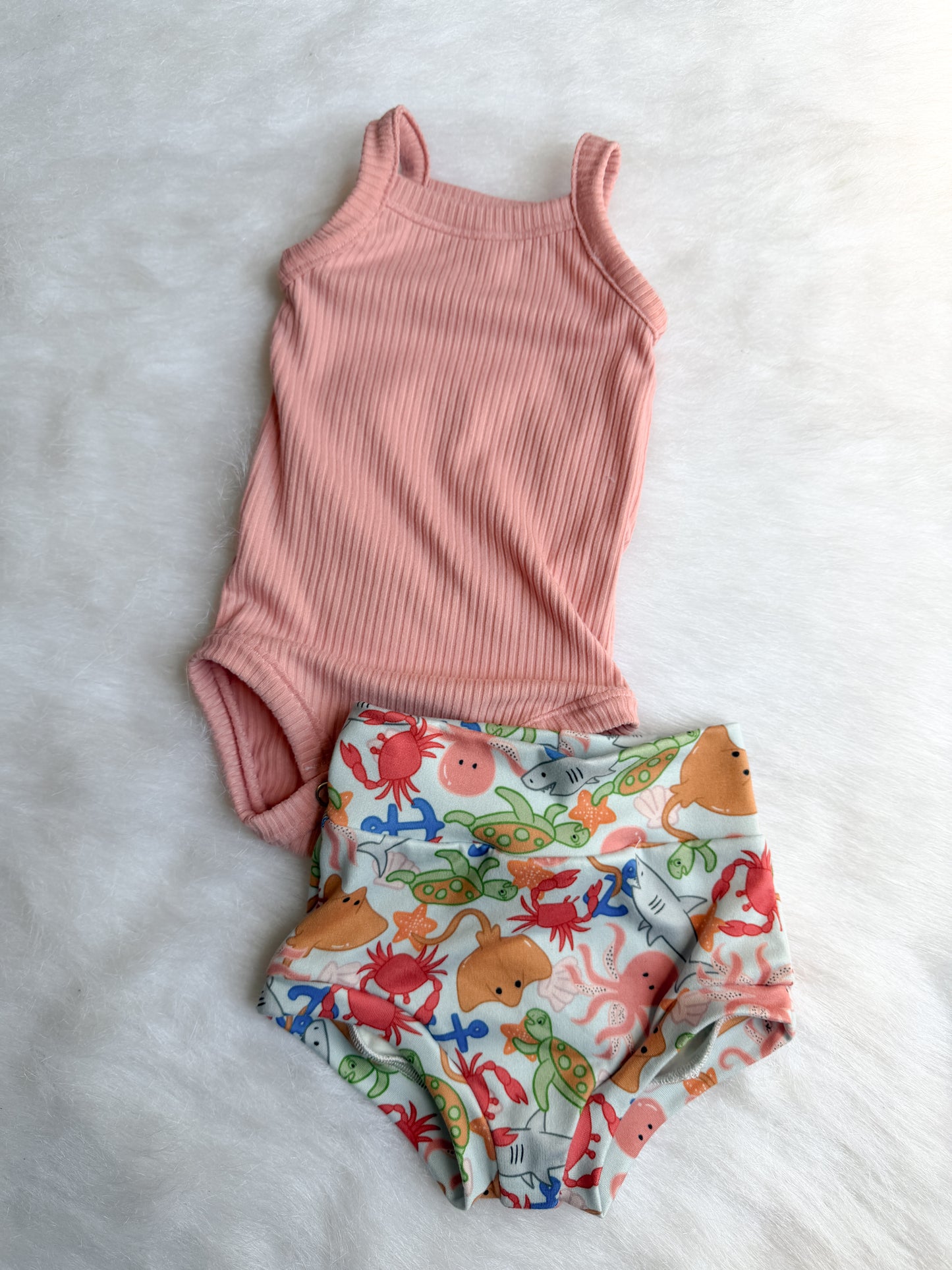 Cami bodysuit + bummie NB