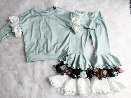 Dolman + boujee bells 12-18