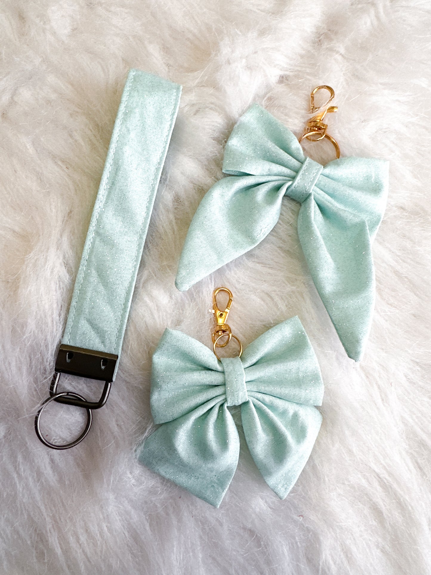 Blue sparkle wristlet
