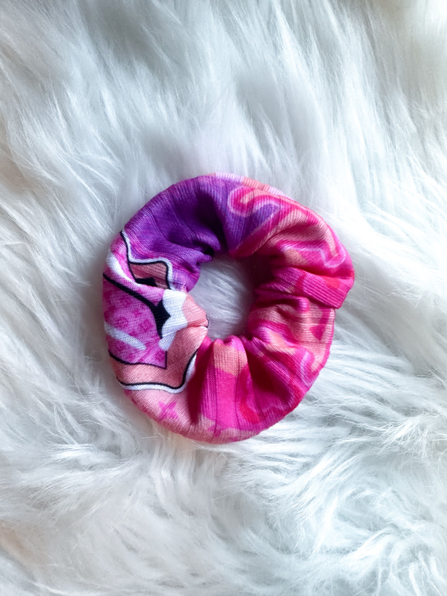 Exclusive print scrunchies