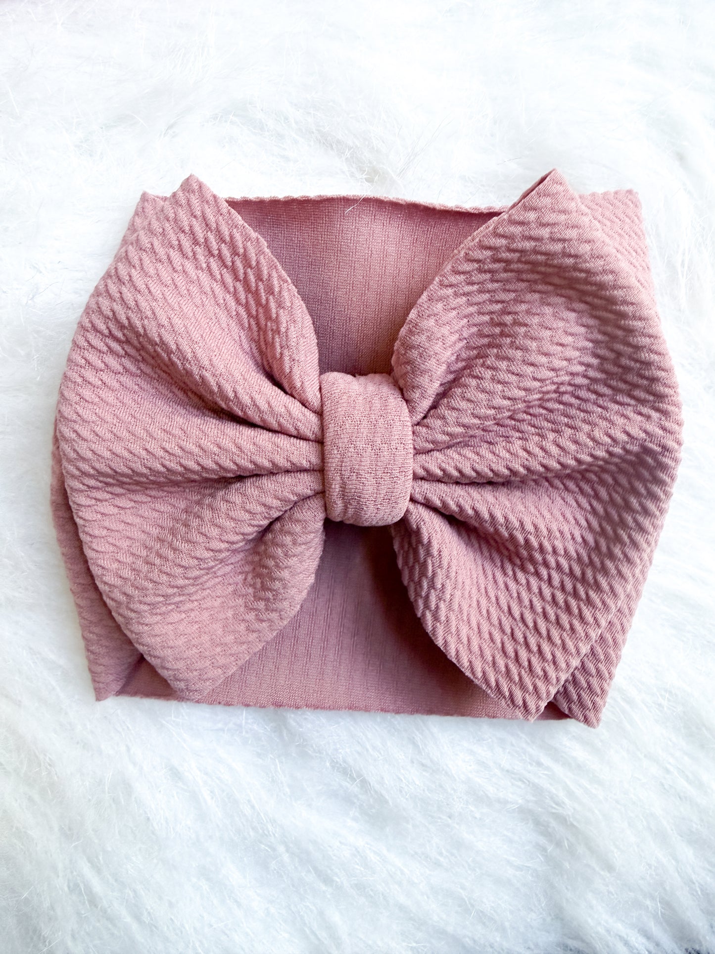 Mauve bows