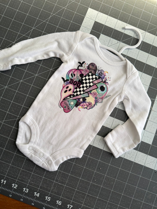 Onsie w/mystery bottoms NB