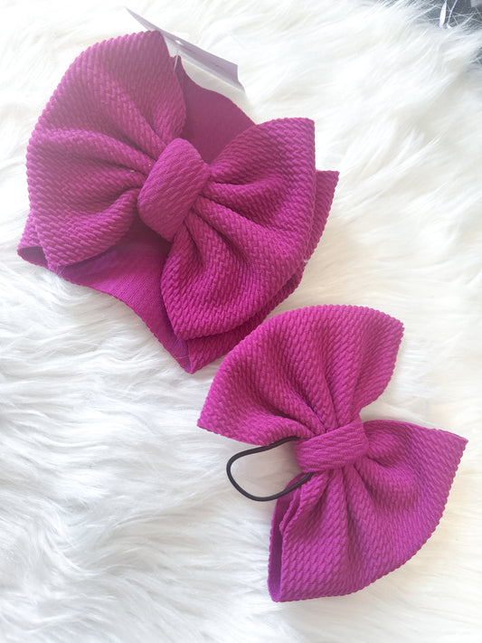 Plum bows