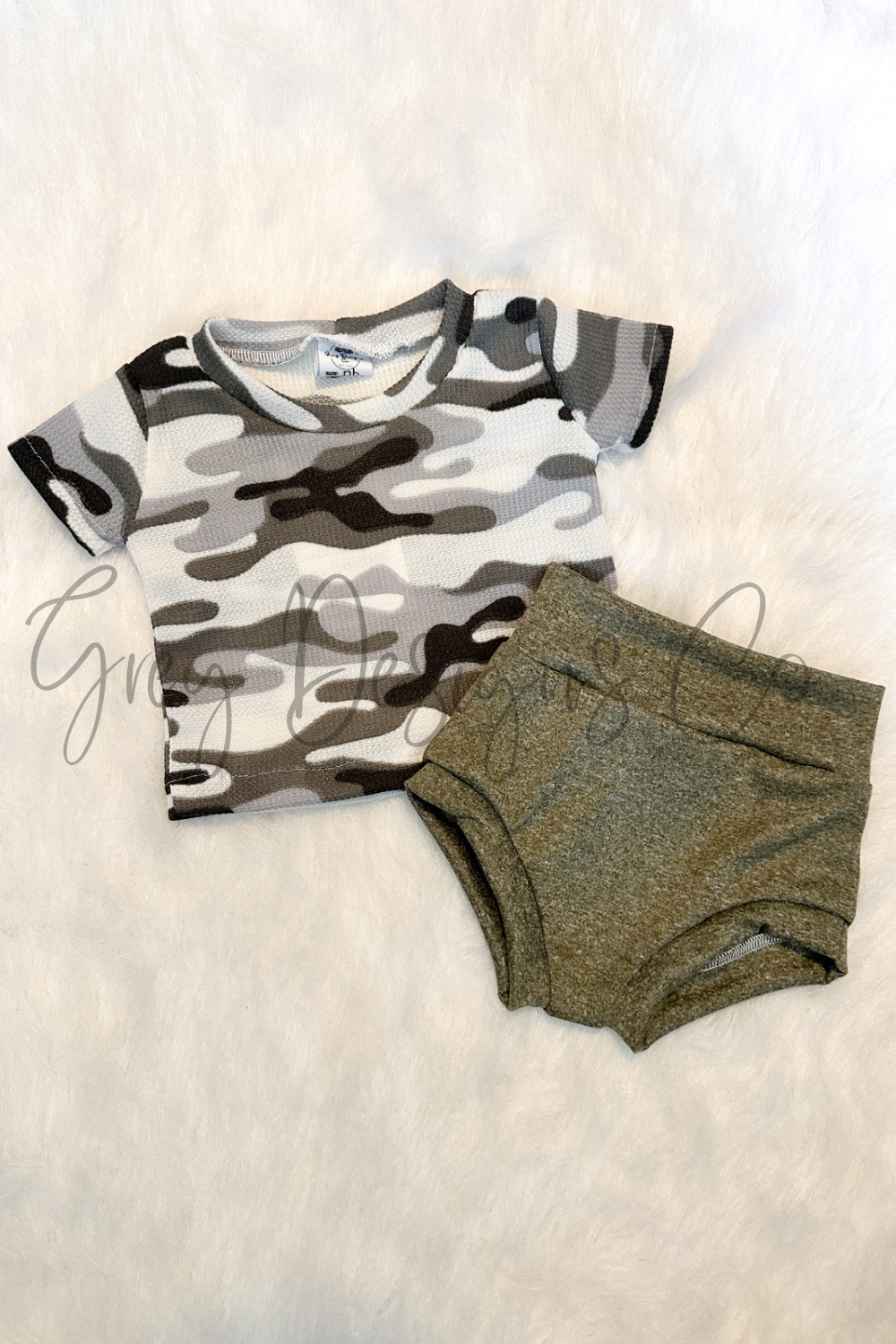 Camo set